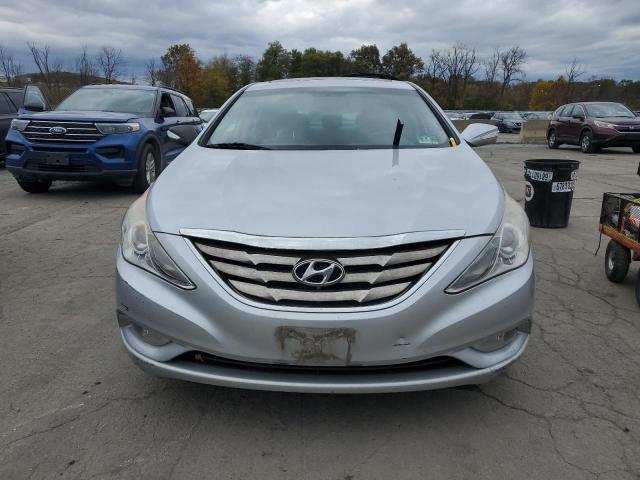 Photo 5 from auction – 2011 HYUNDAI SONATA with VIN 5NPEC4AC0BH271126
