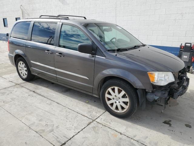 Photo 4 from auction – 2016 CHRYSLER TOWN & COU with VIN 2C4RC1BG2GR299134