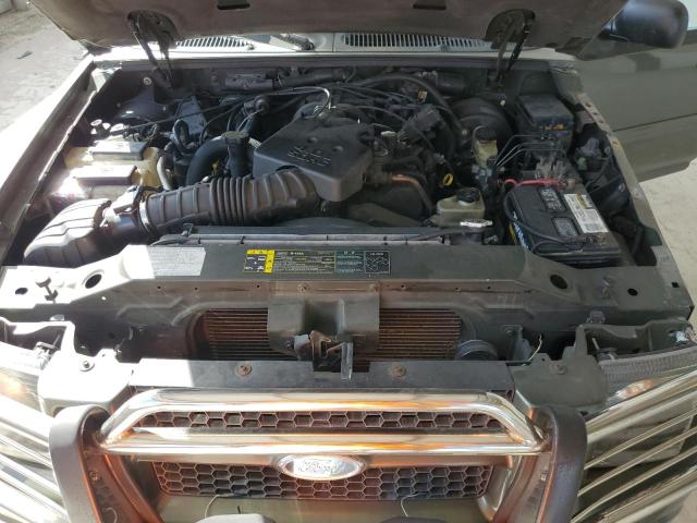 Photo 11 from auction – 2004 FORD EXPLORER S with VIN 1FMZU67K34UB65119