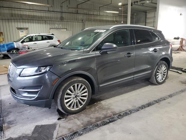 LINCOLN MKC 2019 with VIN 5LMCJ1D92KUL06999 - Photo from auction