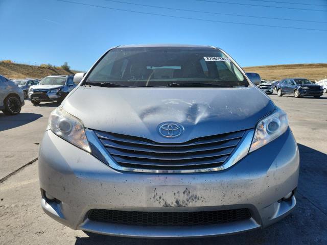Photo 5 from auction – 2015 TOYOTA SIENNA XLE with VIN 5TDDK3DC1FS095286