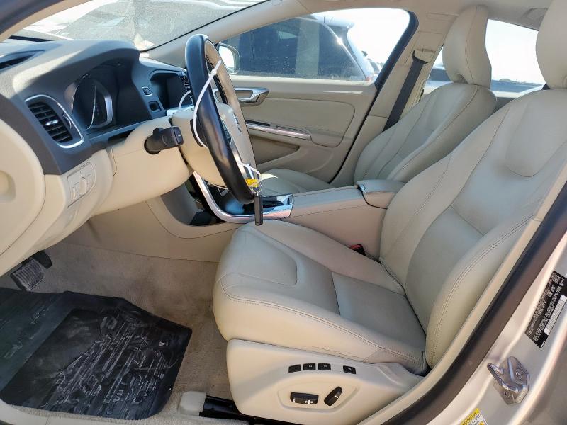 Photo 7 from auction – 2015 VOLVO S60 PREMIE with VIN YV140MFK8F1344612