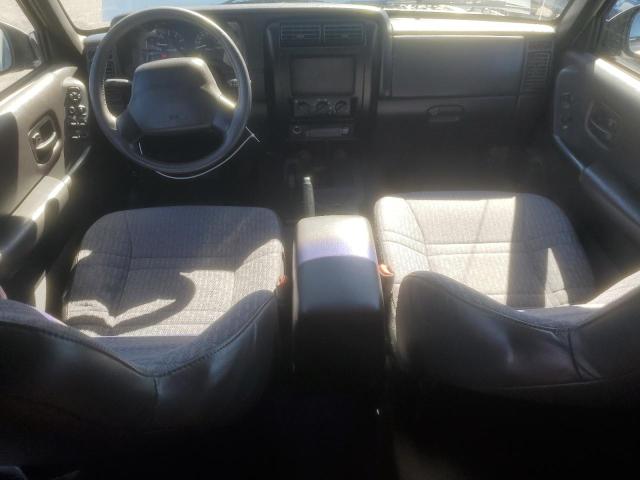 Photo 8 from auction – 2000 JEEP CHER SPORT with VIN 1J4FF48S4YL106879