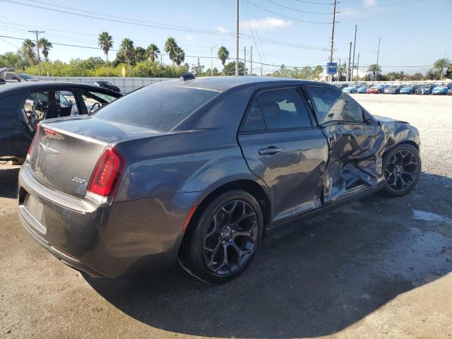 Photo 3 from auction – 2019 CHRYSLER 300 with VIN 2C3CCAAG6KH612213