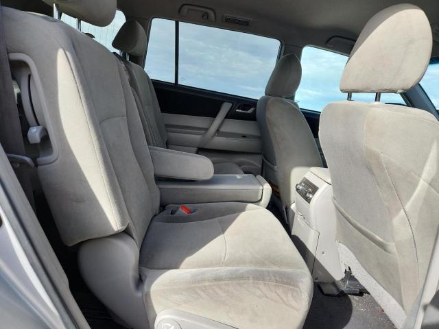 Photo 11 from auction – 2013 TOYOTA HIGHLANDER with VIN 5TDBK3EH8DS203255