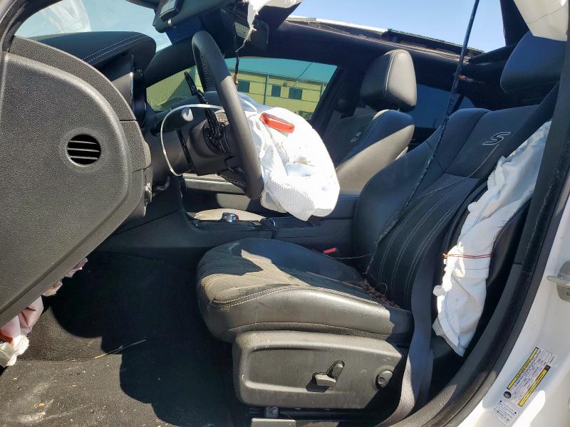 Photo 7 from auction – 2023 CHRYSLER 300 S with VIN 2C3CCABG7PH648725