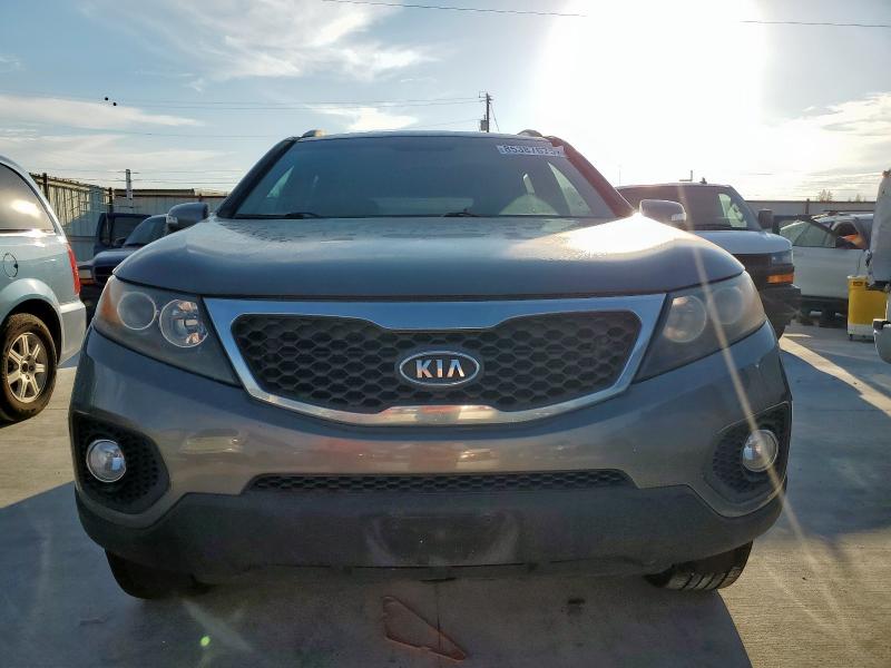Photo 5 from auction – 2012 KIA SORENTO BA with VIN 5XYKT4A64CG285097