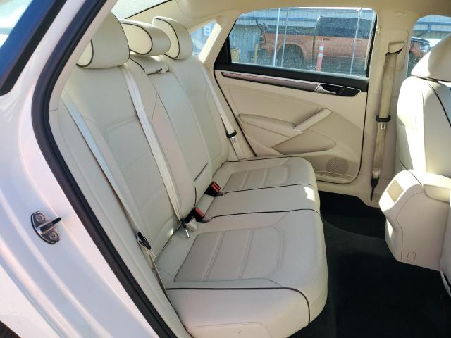 Photo 10 from auction – 2017 VOLKSWAGEN PASSAT with VIN 1VWDT7A35HC049082