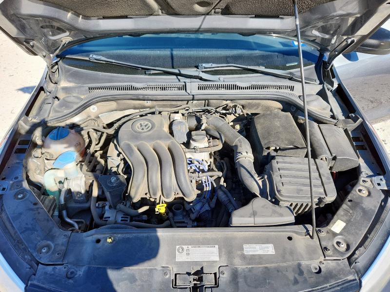 Photo 11 from auction – 2014 VOLKSWAGEN JETTA BASE with VIN 3VW2K7AJ2EM237903