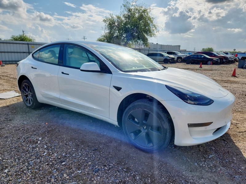 Photo 4 from auction – 2022 TESLA MODEL 3 with VIN 5YJ3E1EB5NF114955