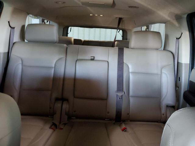 Photo 10 from auction – 2019 CHEVROLET SUBURBAN C with VIN 1GNSCHKC2KR361855
