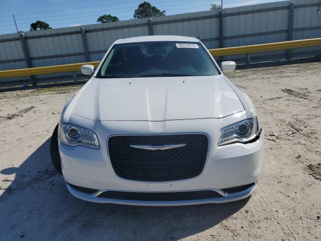 Photo 5 from auction – 2015 CHRYSLER 300 LIMITE with VIN 2C3CCAAG9FH908560