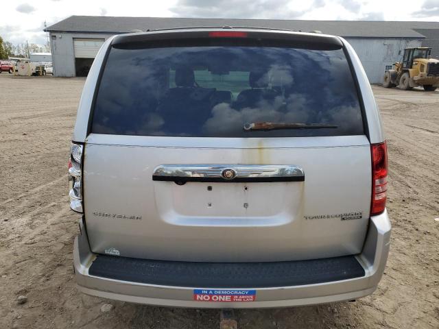 Photo 6 from auction – 2010 CHRYSLER TOWN & COU with VIN 2A4RR5D10AR129211