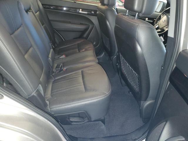 Photo 11 from auction – 2015 KIA SORENTO EX with VIN 5XYKUDA79FG625029