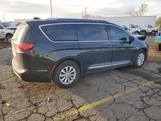 Photo 3 from auction – 2019 CHRYSLER PACIFICA with VIN 2C4RC1BG0KR581524