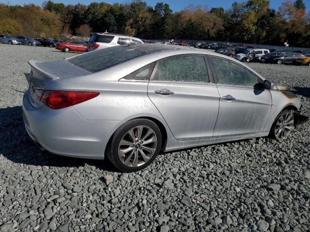 Photo 3 from auction – 2012 HYUNDAI SONATA SE with VIN 5NPEC4AB9CH412414