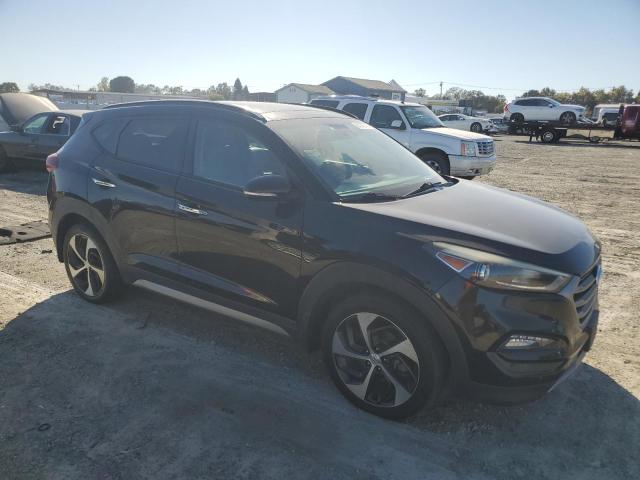 Photo 4 from auction – 2017 HYUNDAI TUCSON LIM with VIN KM8J3CA2XHU365573