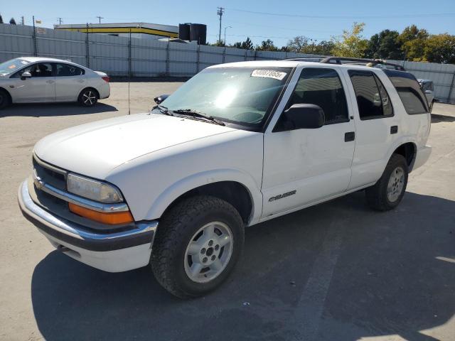 Photo 1 from auction – 2000 CHEVROLET BLAZER with VIN 1GNDT13W7YK146207