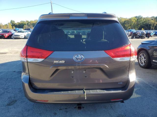 Photo 6 from auction – 2012 TOYOTA SIENNA LE with VIN 5TDKK3DC7CS257604