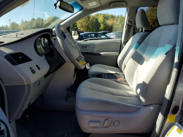 Photo 7 from auction – 2012 TOYOTA SIENNA LE with VIN 5TDKK3DC2CS236854