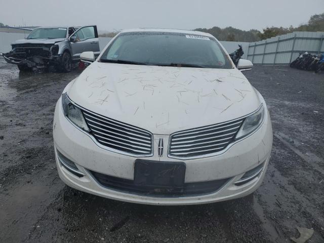 Photo 5 from auction – 2016 LINCOLN MKZ with VIN 3LN6L2G91GR616197