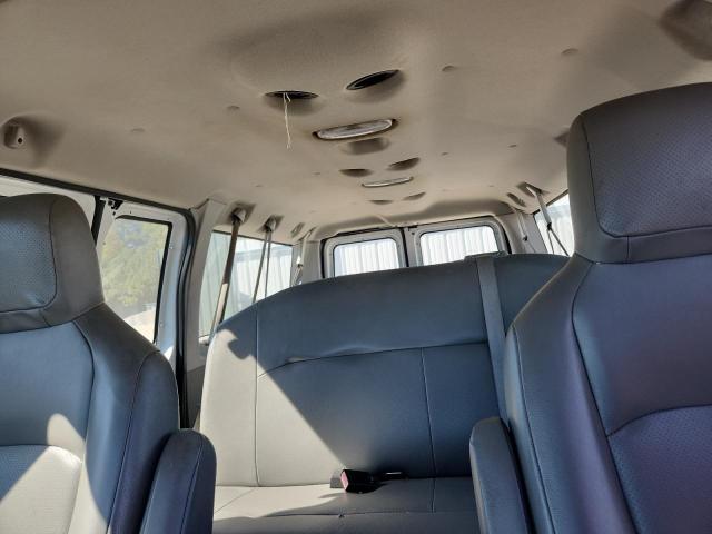 Photo 10 from auction – 2010 FORD ECONOLINE with VIN 1FBNE3BLXADA33179