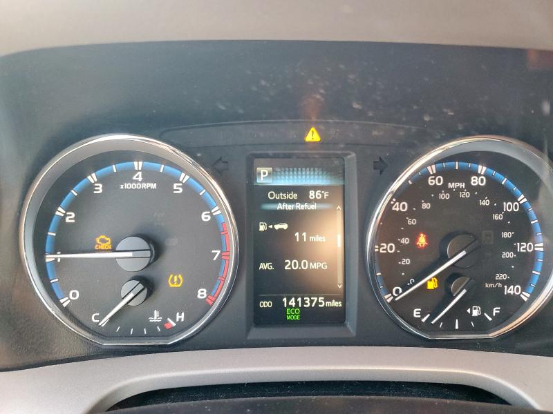 Photo 9 from auction – 2016 TOYOTA RAV4 XLE with VIN 2T3RFREVXGW505242
