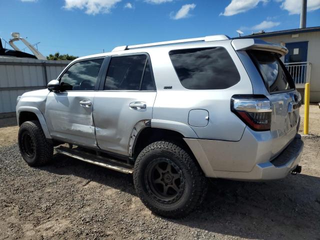 Photo 2 from auction – 2015 TOYOTA 4RUNNER SR with VIN JTEBU5JR1F5253035