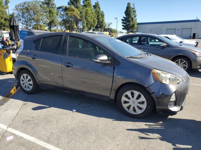 Photo 4 from auction – 2012 TOYOTA PRIUS C with VIN JTDKDTB30C1024948