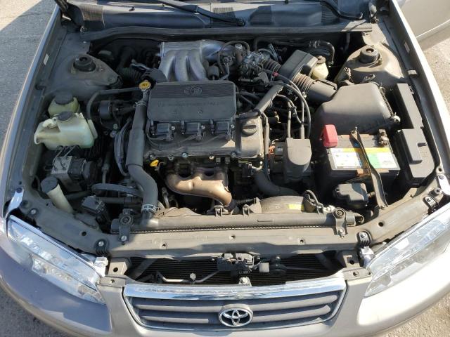 Photo 11 from auction – 2001 TOYOTA CAMRY LE with VIN 4T1BF22K71U127853