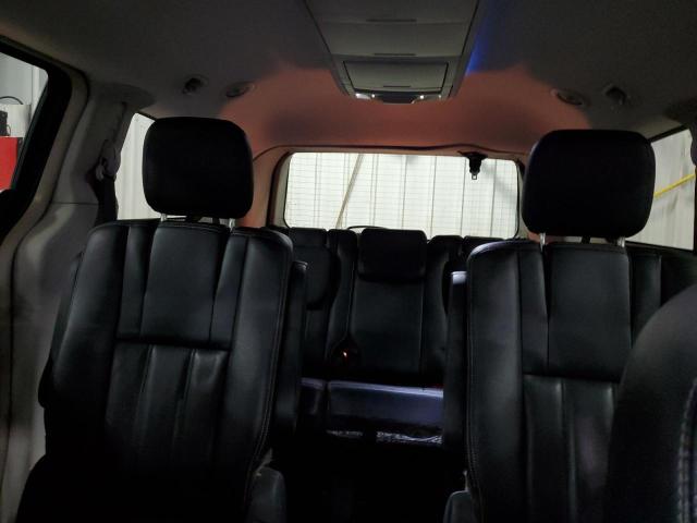 Photo 10 from auction – 2014 CHRYSLER TOWN & COU with VIN 2C4RC1BG4ER325262