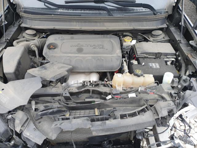 Photo 12 from auction – 2019 JEEP CHEROKEE LATITUDE PLUS with VIN 1C4PJMLB1KD464796
