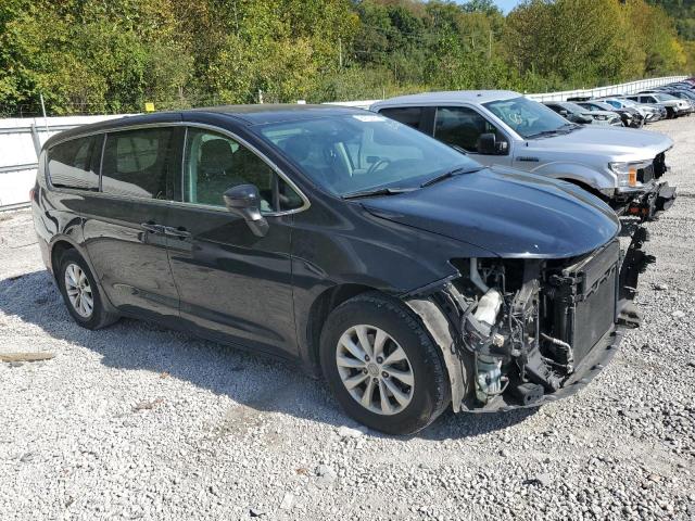 Photo 4 from auction – 2017 CHRYSLER PACIFICA T with VIN 2C4RC1DG2HR676768