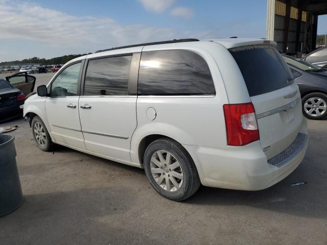 Photo 2 from auction – 2016 CHRYSLER TOWN & COU with VIN 2C4RC1BGXGR135484