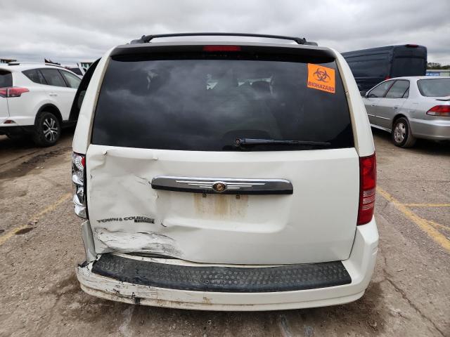 Photo 6 from auction – 2008 CHRYSLER TOWN & COU with VIN 2A8HR54PX8R642216