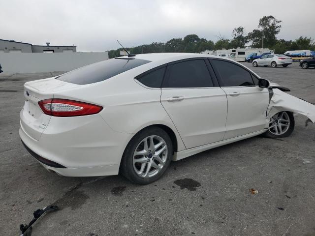 Photo 3 from auction – 2016 FORD FUSION with VIN 3FA6P0H7XGR228367