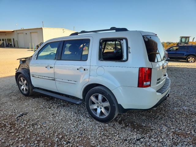 Photo 2 from auction – 2014 HONDA PILOT TOURING with VIN 5FNYF4H95EB033340