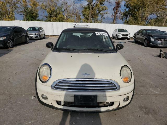 Photo 5 from auction – 2009 MINI COOPER with VIN WMWMF33589TW72275