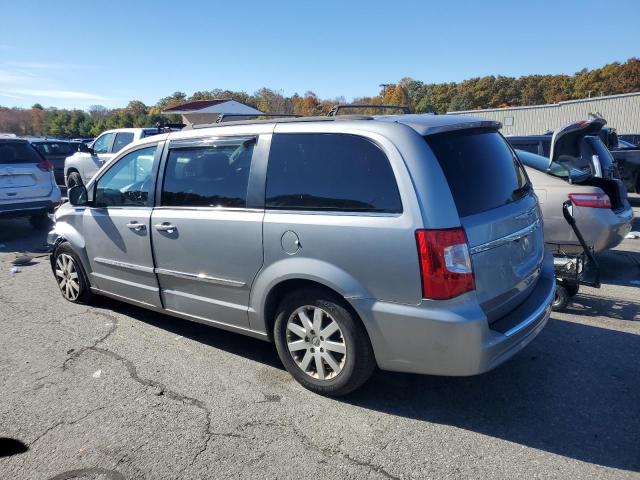 Photo 2 from auction – 2015 CHRYSLER TOWN & COU with VIN 2C4RC1BG6FR740827