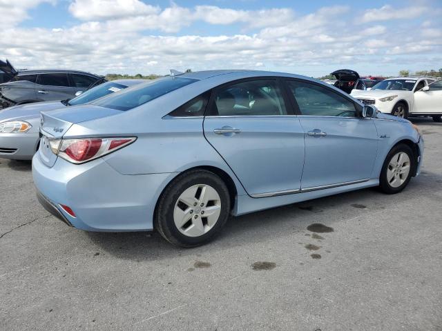 Photo 3 from auction – 2012 HYUNDAI SONATA HYB with VIN KMHEC4A4XCA045978