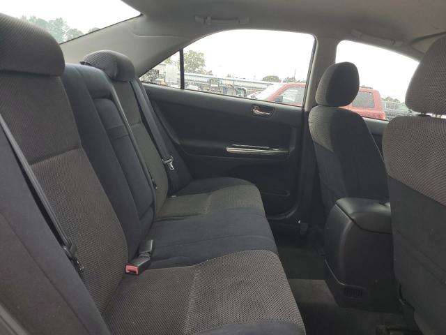 Photo 10 from auction – 2002 TOYOTA CAMRY LE with VIN JTDBE32K120045218