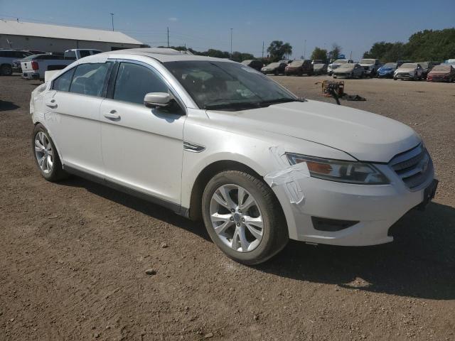 Photo 4 from auction – 2010 FORD TAURUS SEL with VIN 1FAHP2EWXAG115128