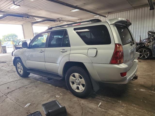 Photo 2 from auction – 2004 TOYOTA 4RUNNER SR with VIN JTEBT14R340031811