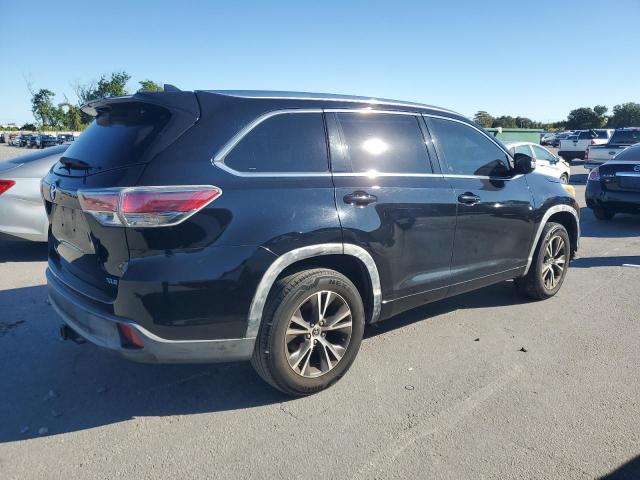 Photo 3 from auction – 2016 TOYOTA HIGHLANDER with VIN 5TDKKRFH5GS127340