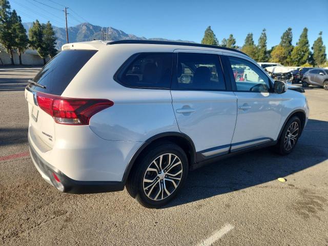 Photo 3 from auction – 2016 MITSUBISHI OUTLANDER with VIN JA4AD3A30GZ022079