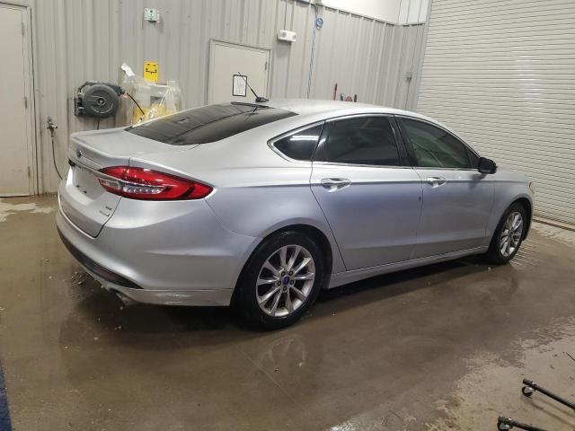 Photo 3 from auction – 2017 FORD FUSION SE with VIN 3FA6P0HD8HR115525