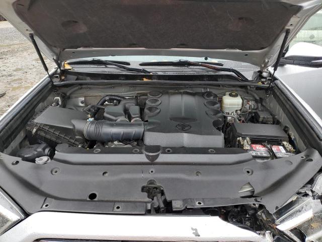 Photo 12 from auction – 2020 TOYOTA 4RUNNER SR with VIN JTEBU5JR6L5796828