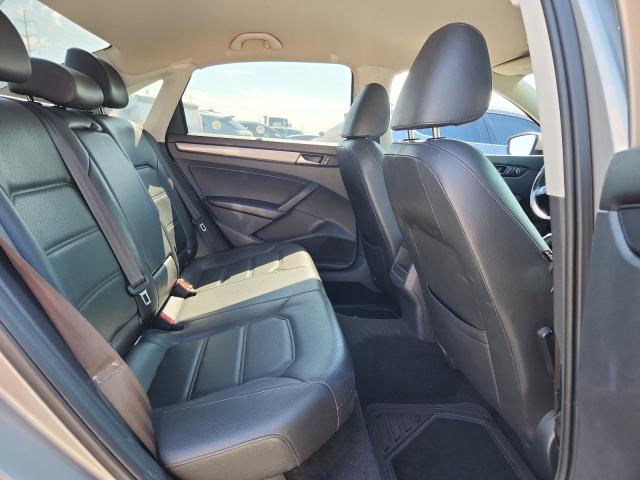 Photo 10 from auction – 2014 VOLKSWAGEN PASSAT S with VIN 1VWAT7A36EC083367