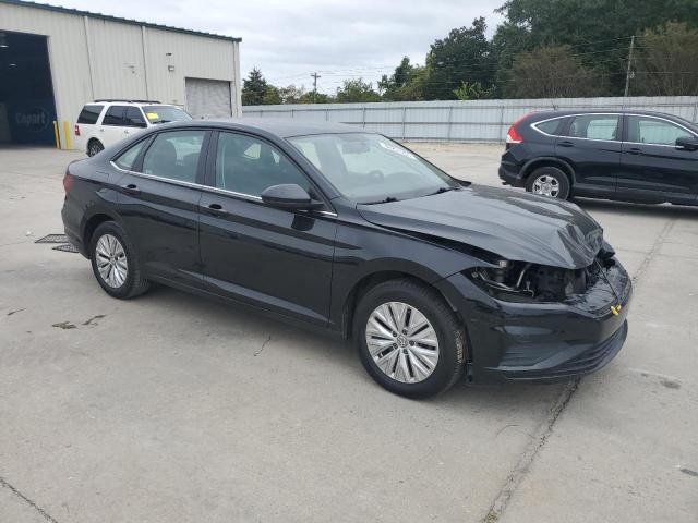 Photo 4 from auction – 2019 VOLKSWAGEN JETTA S with VIN 3VWCB7BUXKM129053