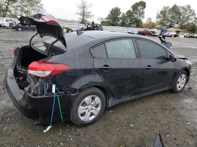 Photo 3 from auction – 2017 KIA FORTE with VIN 3KPFL4A75HE123994
